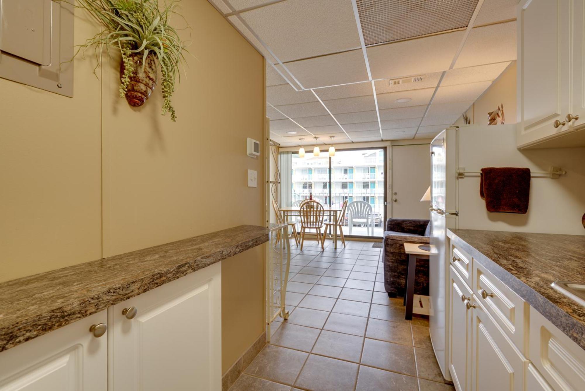 Cozy Oceanfront Condo With Pool And Beach Access! Wildwood Crest Bagian luar foto